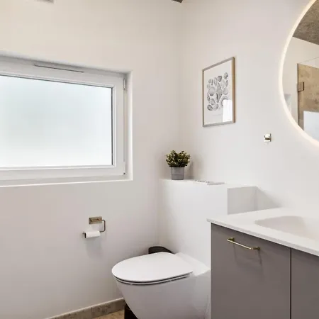 Hana - 800m From The Sea By Interhome Holiday home Glesborg