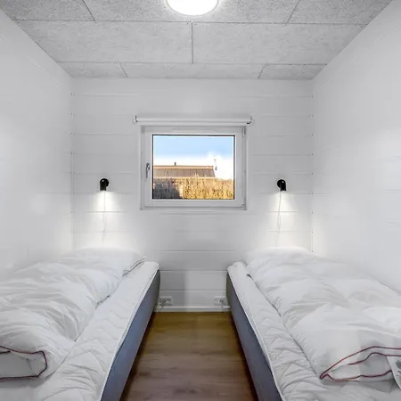 Hana - 800m From The Sea By Interhome Glesborg